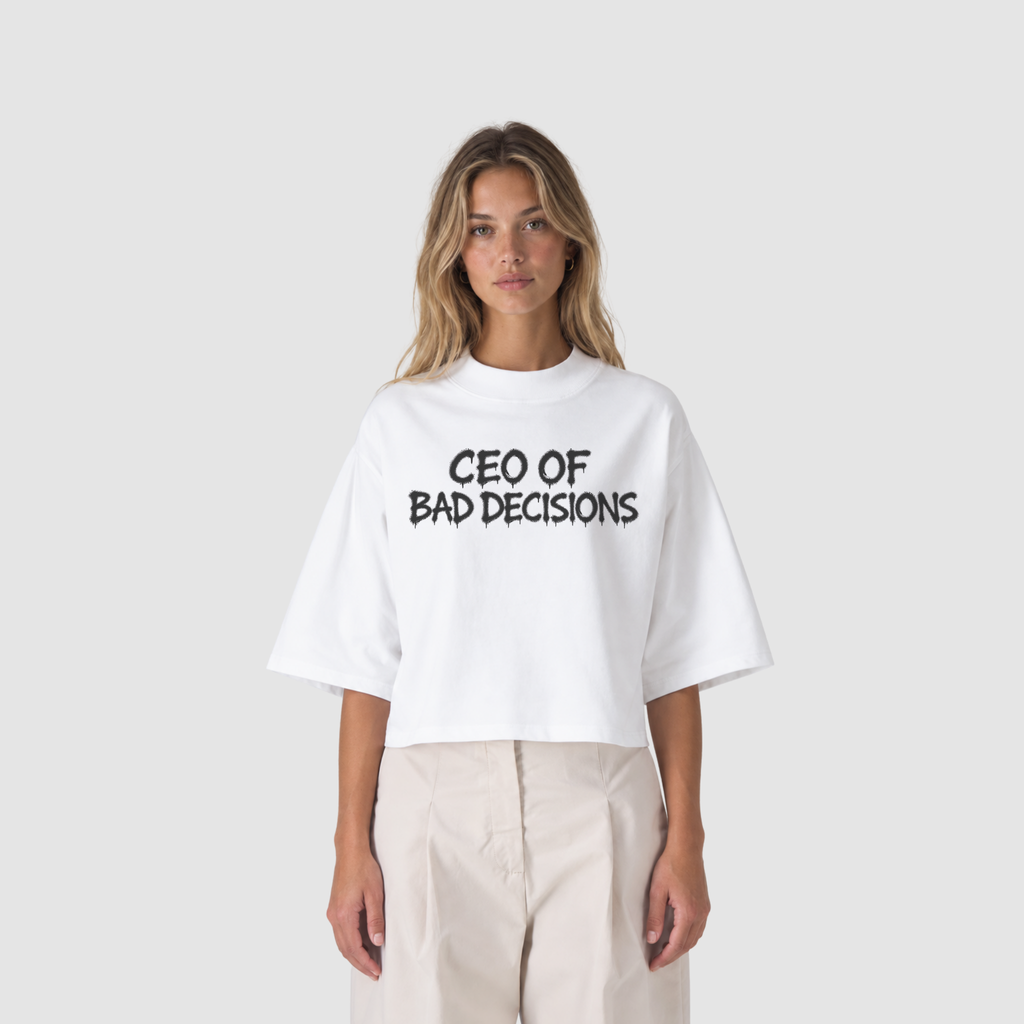 Boxy Tee von RIZE mit Aufdruck: CEO Of Bad Decisions