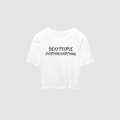 Baby Tee von RIZE mit Aufdruck: Sexy People Overthink Everything