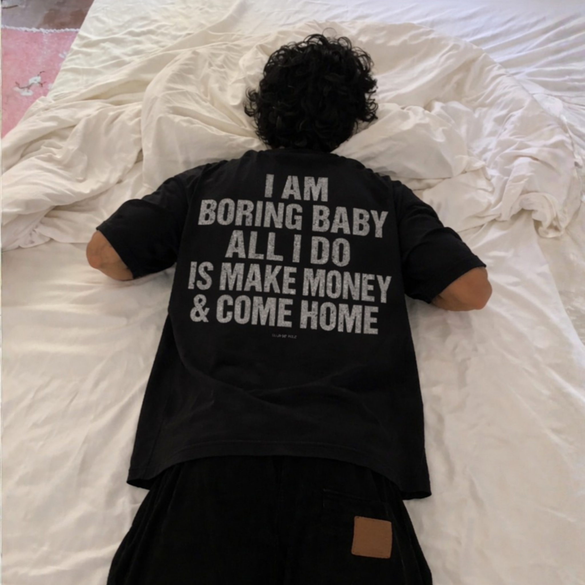 BORING BUT RICH TEE
